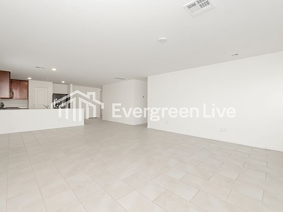 3rd image of 10904 SW 22nd St