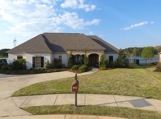 144 Mullherrin Dr, Madison, MS 39110