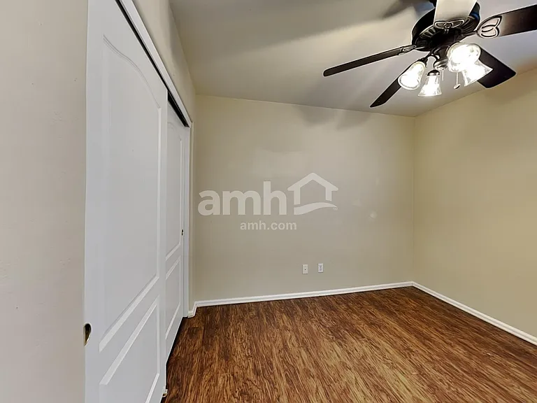 17367 W Elizabeth Ave — Photo 17
