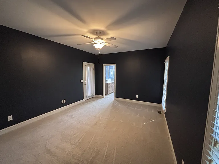 420 Lake Forest Dr SE — Photo 24