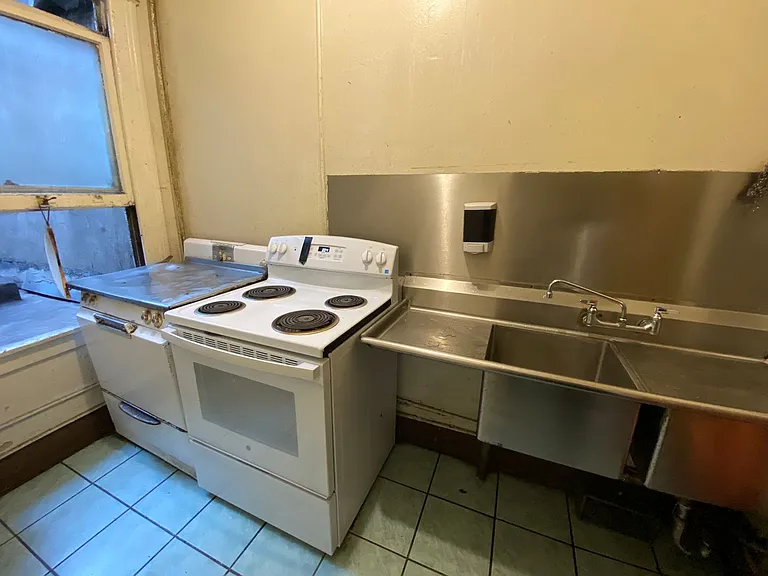 644 Pacific Ave #5 — Photo 7