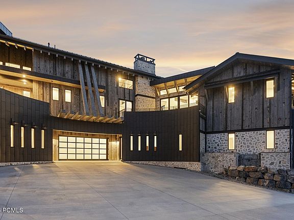 4th image of 8139 N Sunrise Loop