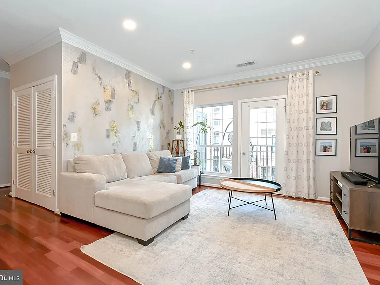 4850 Eisenhower Ave #314 — Photo 11