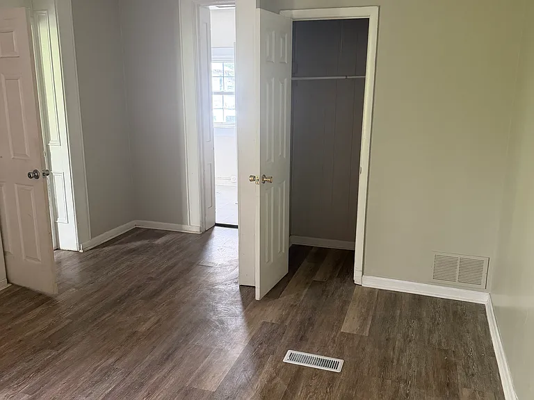 228 E Center St #103 — Photo 5