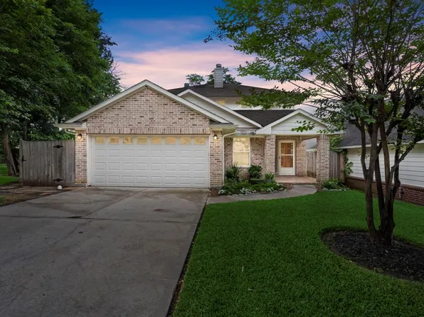 102 Snug Harbor Drive, Montgomery, TX 77356