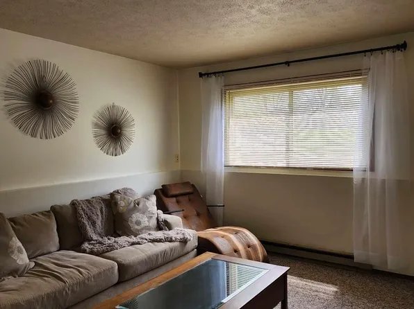 3850 Thyme Dr #4, Rockford, IL 61114