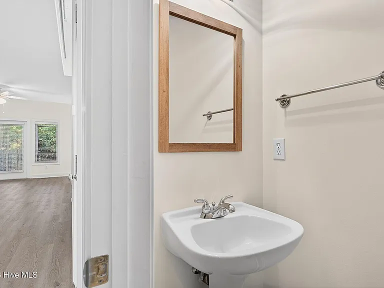 796 Indigo Village Ct — Photo 6