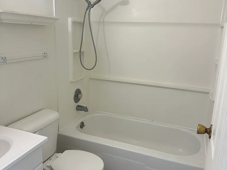 1314 W Pasewalk Ave #15 — Photo 10