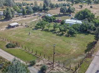 17222 Bonnett Ln, Anderson, CA 96007