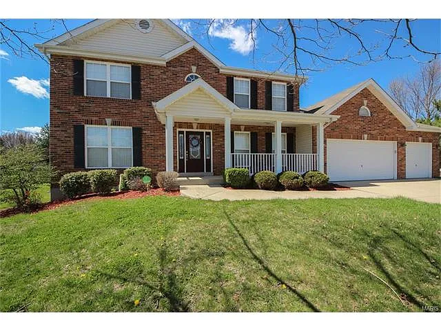 1067 Cromwell Ln photo 1