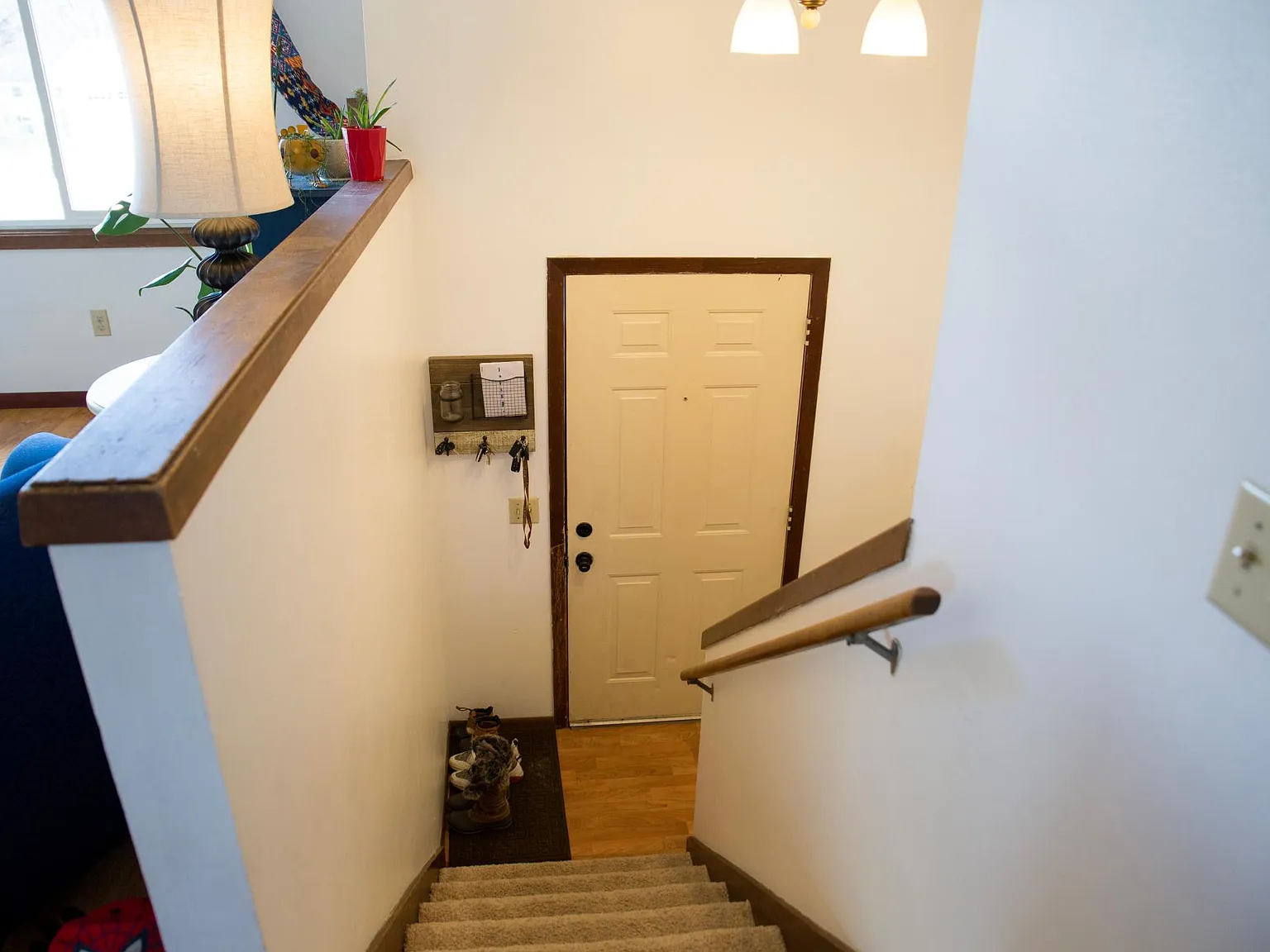 3 bed, 1.5 bath, 1250 sqft, $2,000 — Photo 3