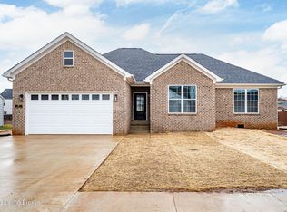 107 Blatina Dr, Vine Grove, KY