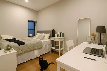 Rented by Doorway NYC, LLC