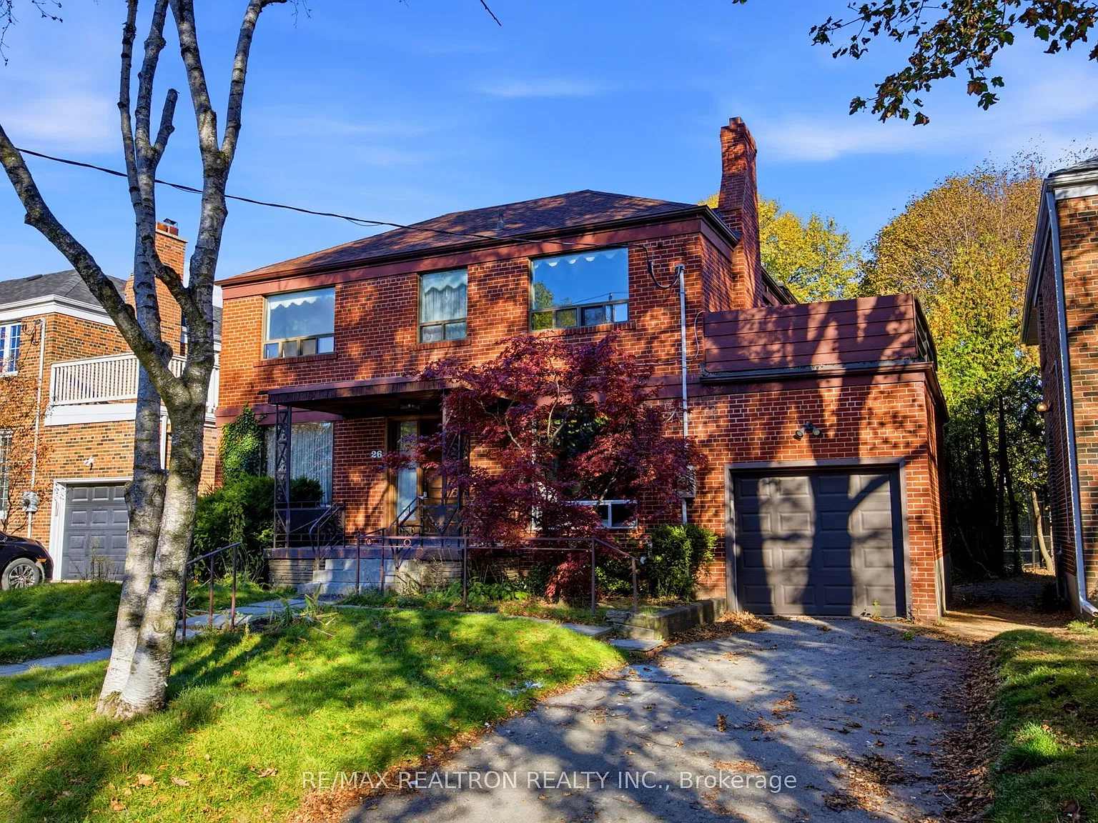 4 bed, $5,800 — Photo 1