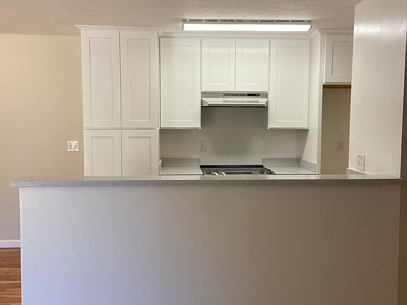 5th image of 783 Warring Dr APT 2