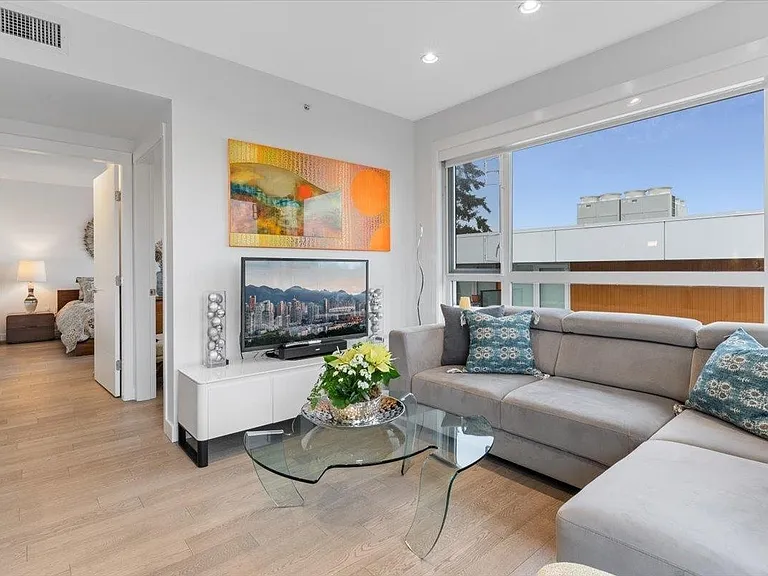 7828 Granville St #Penthouse 11 — Photo 4