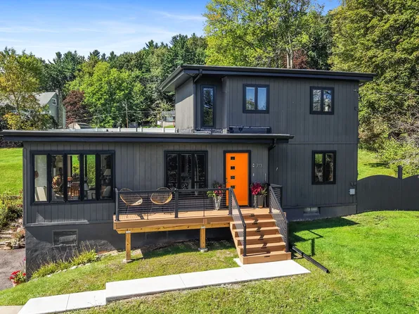 713 Woods Rd, Vestal, NY 13850