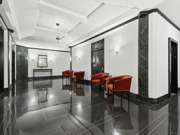 205 East 69th Street 3A image 10 of 10