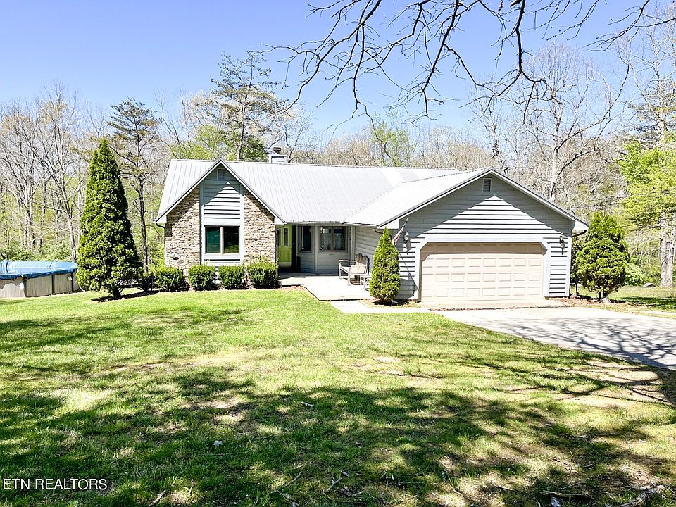 1st image of 38 Creekway Cir