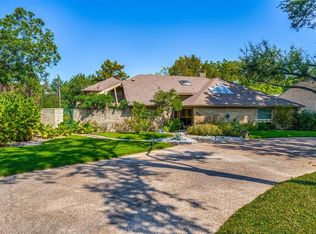 7451 Malabar Ln, Dallas, TX 75230