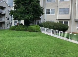 926 Edpas Rd #926, New Brunswick, NJ 08901