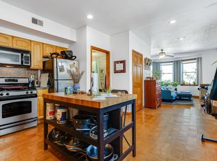 1001 S 10th St #2, Philadelphia, PA 19147