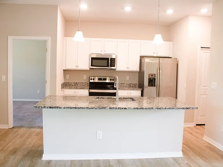 18081 Poston Ave — Photo 5