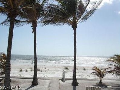3rd image of 5370 Estero Blvd #19