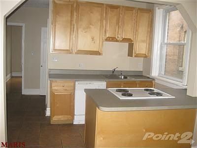 2nd image of 4540 Flad Ave