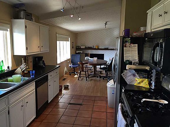 3rd image of 845 N Gregg Ave