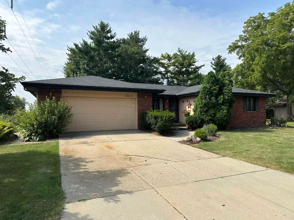 2613 Elizabeth St, Janesville, WI 53548