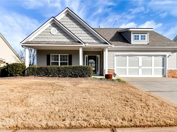 816 Ideal Pl, Winder, GA 30680