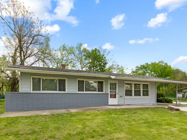 15303 Birch Rd, Markham, IL 60428
