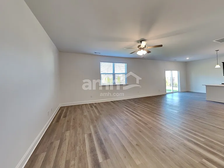 4326 Effie Seward Dr — Photo 5