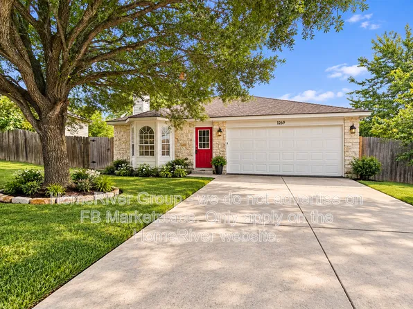 1269 Hilltop Dr, San Marcos, TX 78666