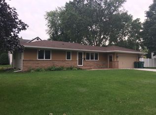 2508 34th Ave NE, Saint Anthony, MN 55418