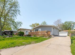 1743 Locke Ave, Waterloo, IA 50702