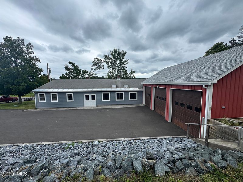 4th image of 474 Groveside Road