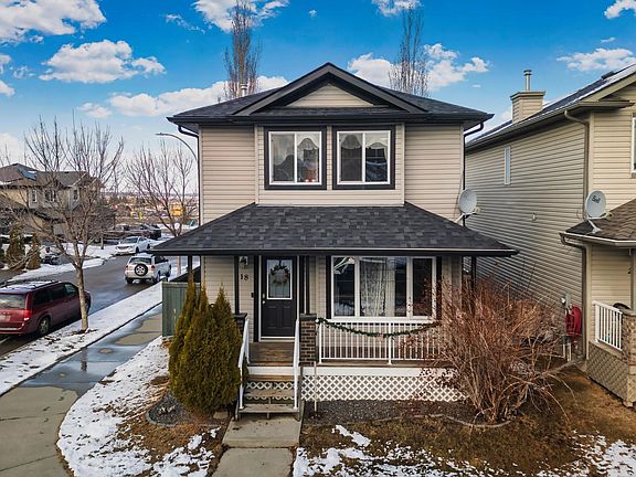 3rd image of 18 Virginia Loop