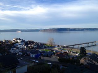 6715 Soundview Dr NE, Tacoma, WA 98422