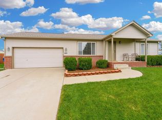 628 E Rolling View Ct, Valley Center, KS 67147