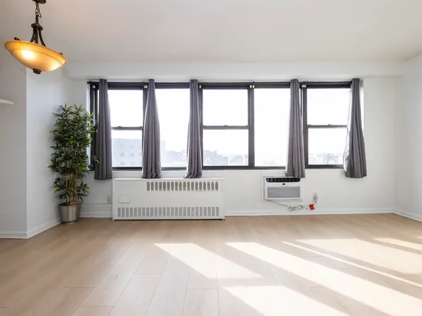 500 Central Avenue image 1 of 50