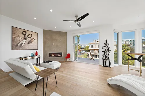 3511 Grand Canal #102 Photo 1