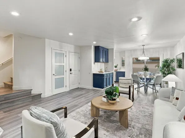 388 Union Ave APT C, Campbell, CA 95008