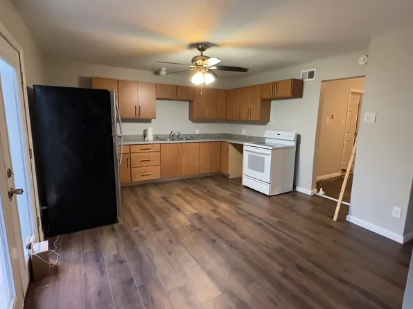 6208 Greyling Dr, Saint Louis, MO 63121