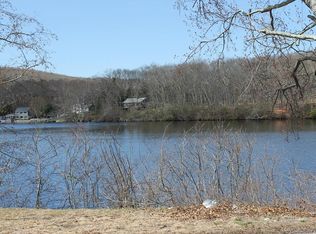 109 Upper Pattagansett Rd, East Lyme, CT 06333