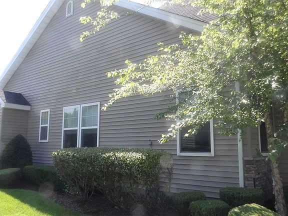 3rd image of 37 Augusta Dr