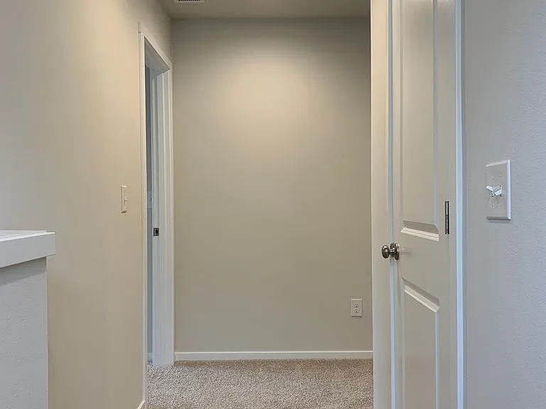 537 NE 138th Pl — Photo 15