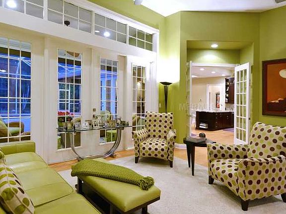 3rd image of 4886 Cherry Laurel Cir