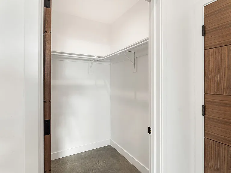 404 N La Fayette Park Pl — Photo 15